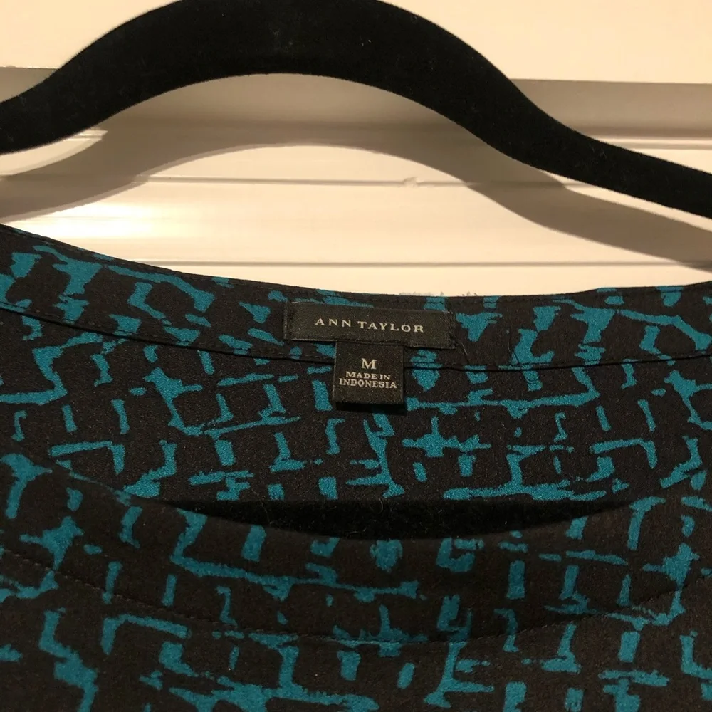 Ann Taylor blouse - Picture 5 of 5